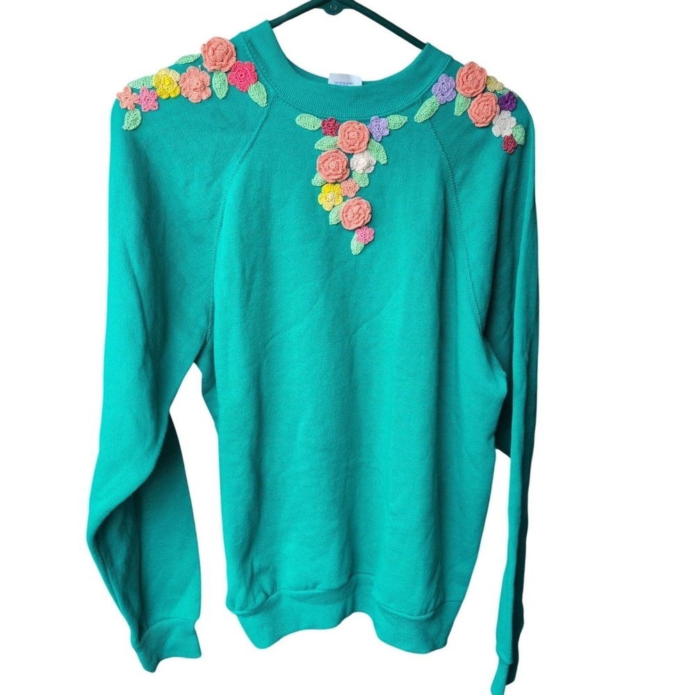 Vintage Crewneck Sweatshirt Handmade Floral Applique Embroidery Large Grannycore